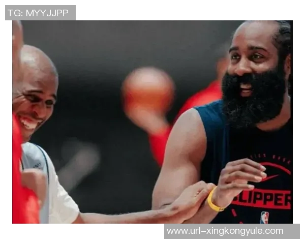 保罗半场哑火仅得1板1助英雄迟暮的他还能否重返巅峰 保罗半场哑火仅得1板1助英雄迟暮的他还能否重返巅峰