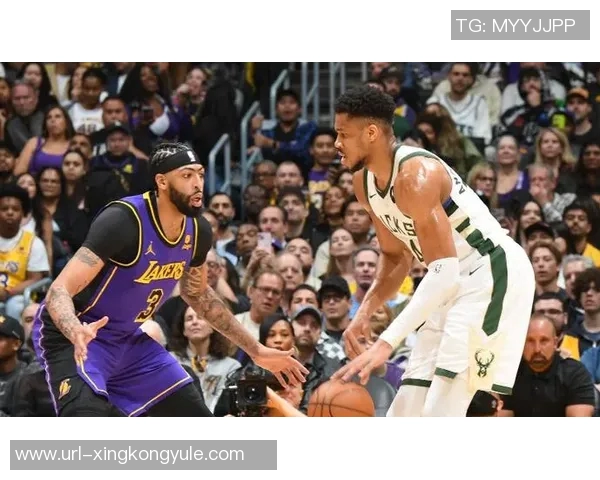 达蒙琼斯曝詹姆斯缺阵内幕短信下注雄鹿助我赢得巨额利润