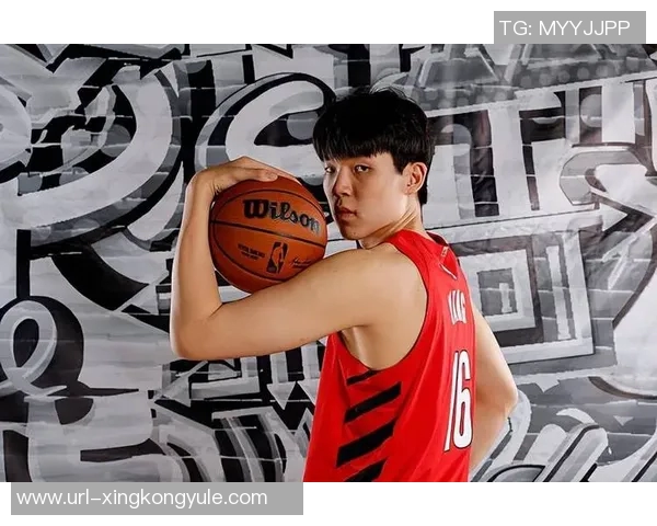 媒体人质疑球迷对杨瀚森的苛责为何不反思自己在外卖行业的表现