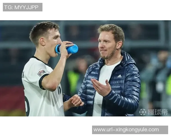 德天空曝拜仁若续约无望将转向多特后卫施洛特贝克