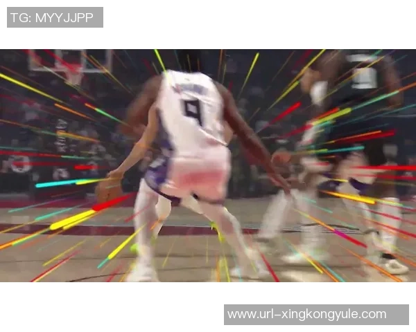 阿夫迪亚半场表现抢眼8投5中砍下19分4篮板4助攻再度冲击三双目标