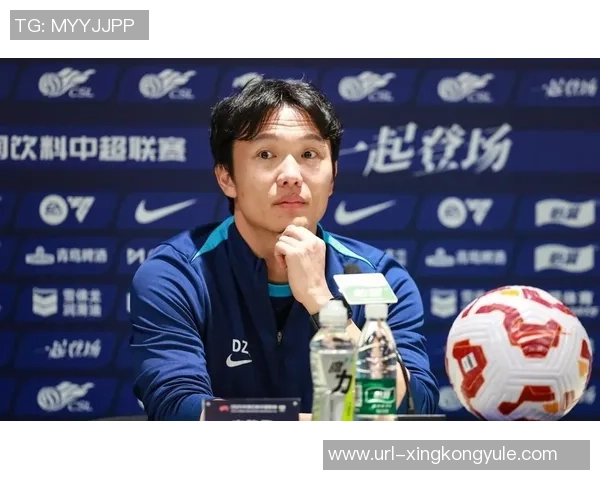 邓卓翔参加A级教练员培训班明年是否执教三镇仍待确认