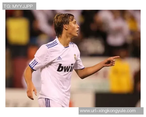 卡纳莱斯回忆皇马岁月：孤独与泪水交织的崩溃时光