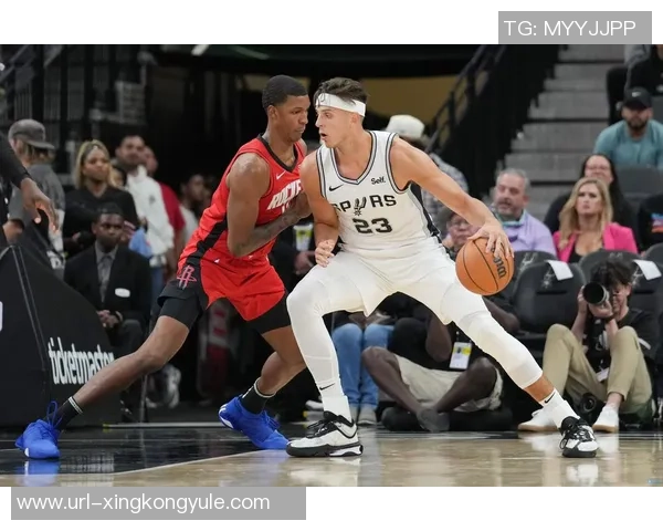 小贾巴里坦言近期投篮状态不佳但仍保持自信享受进球的快感